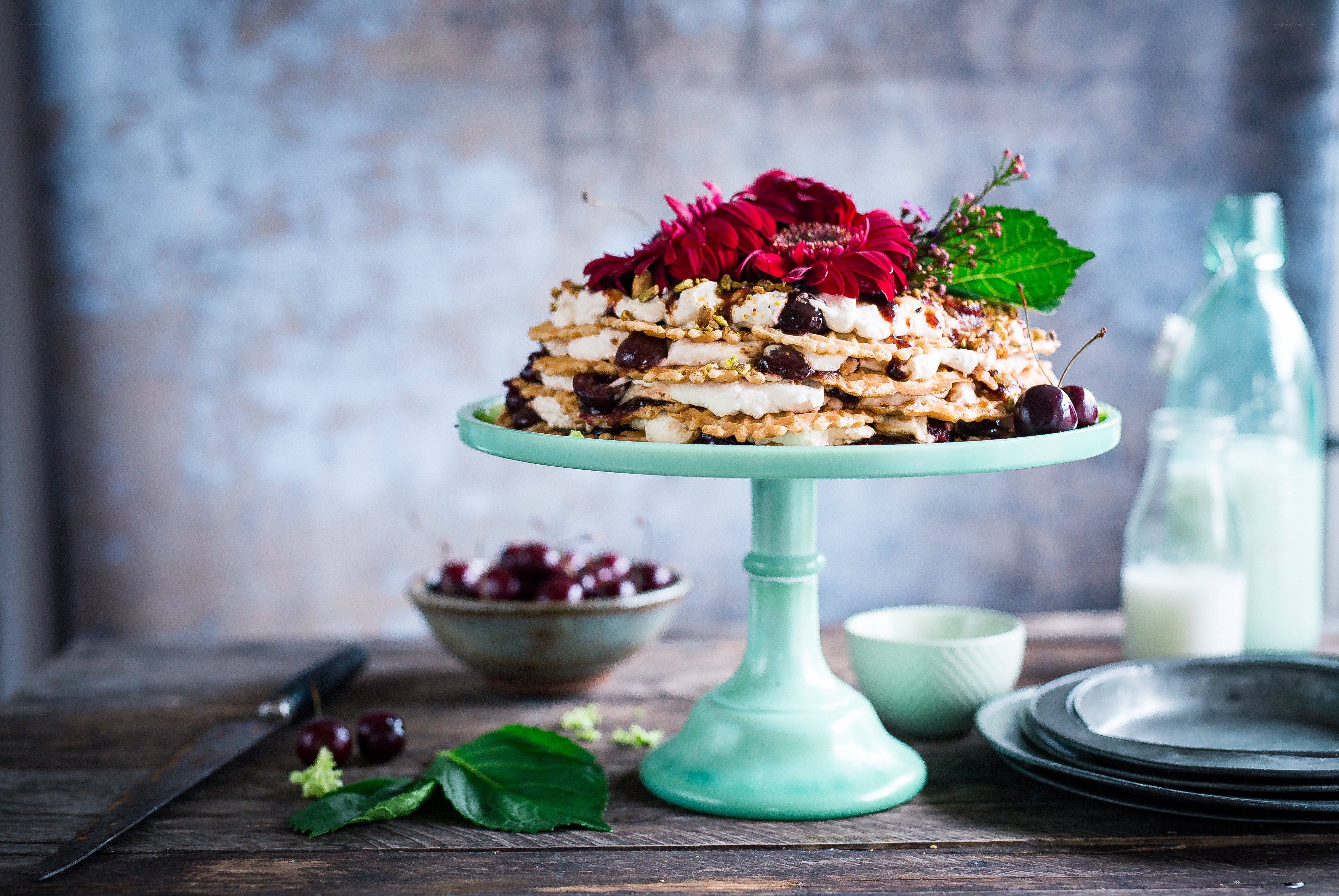 Cherry and pistachio cake