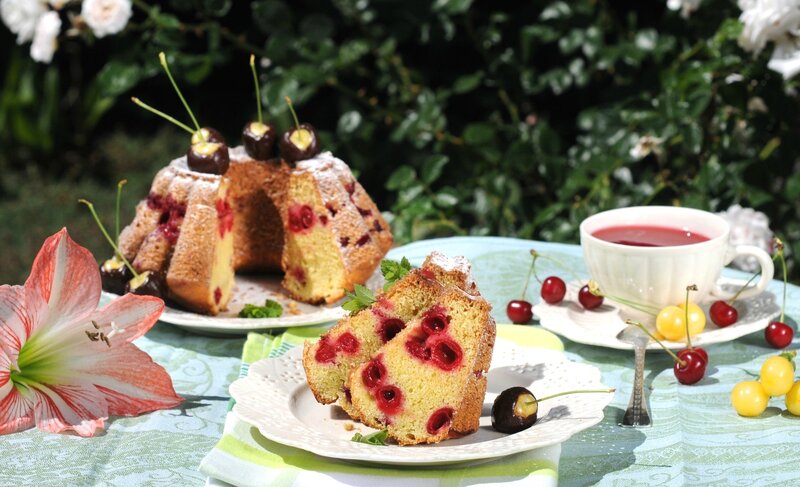 Cherry Cake with Tea — Green