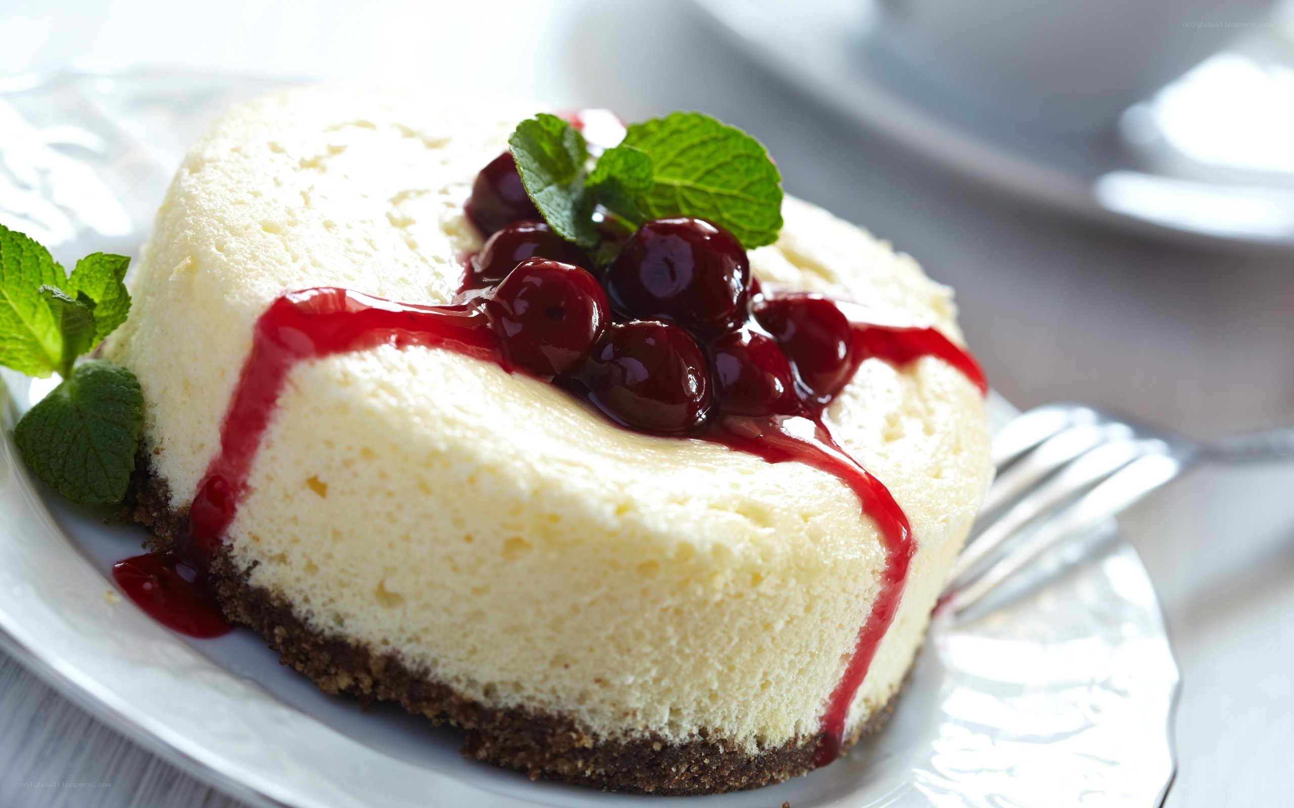 cherry cheesecake dessert