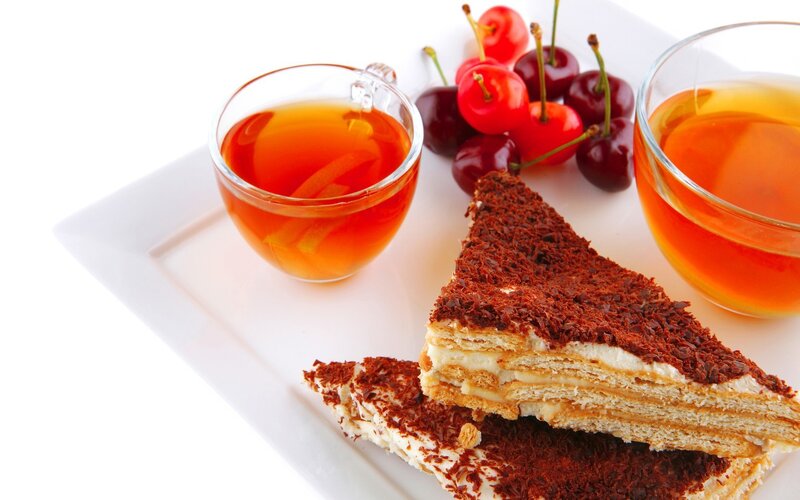 cherry dessert with tea