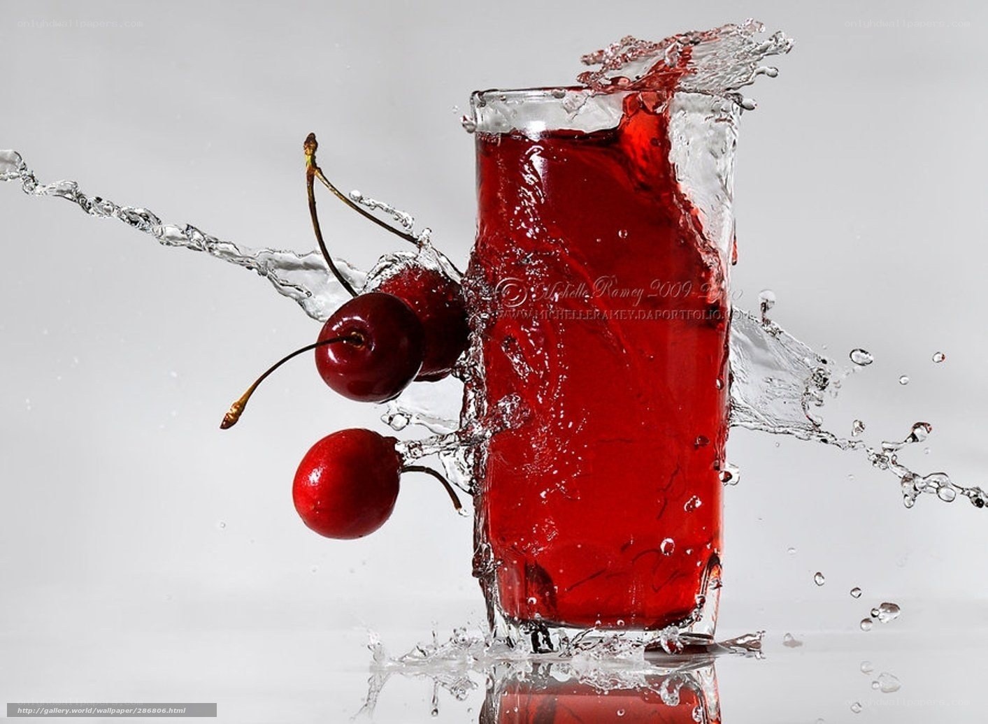 Cherry juice splash in glass