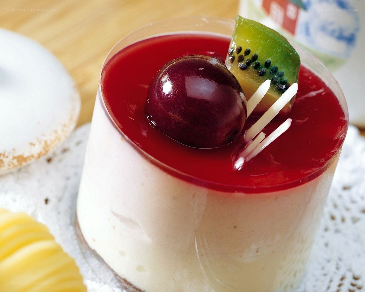 cherry kiwi mousse dessert