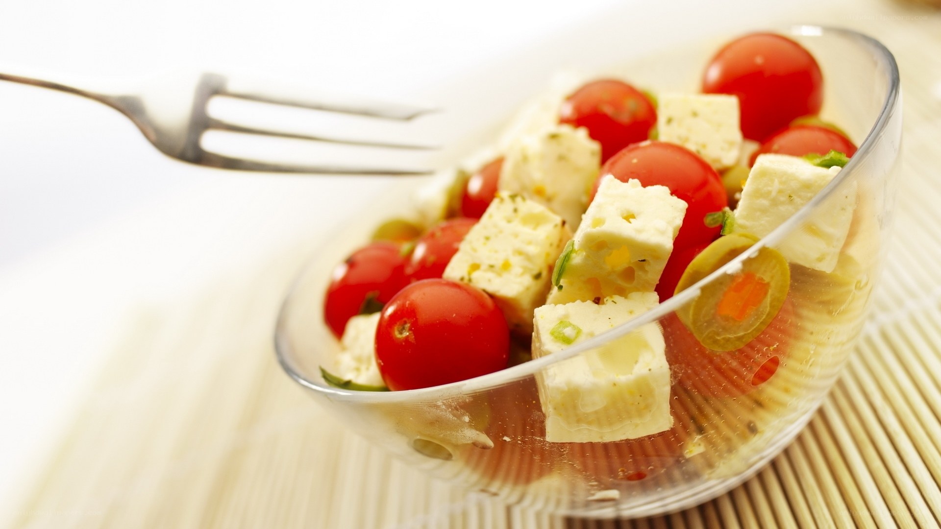 Cherry tomato and feta salad