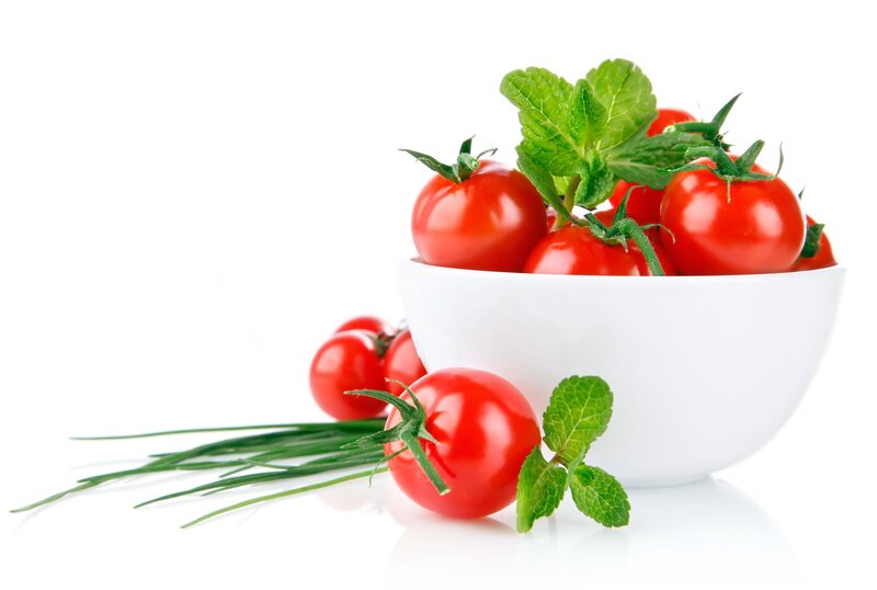 Cherry tomatoes with mint