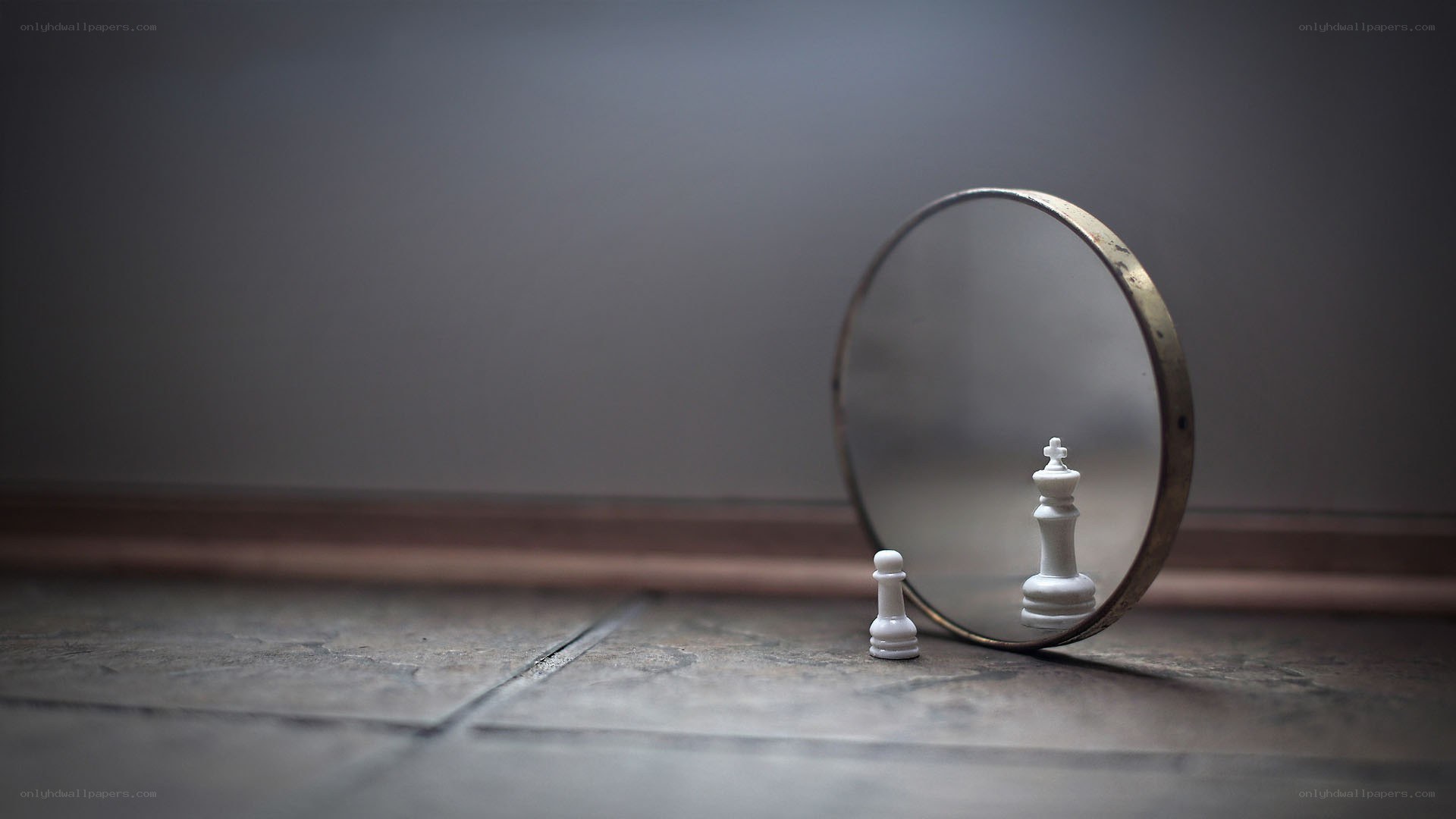 Chess pieces and mirror reflection