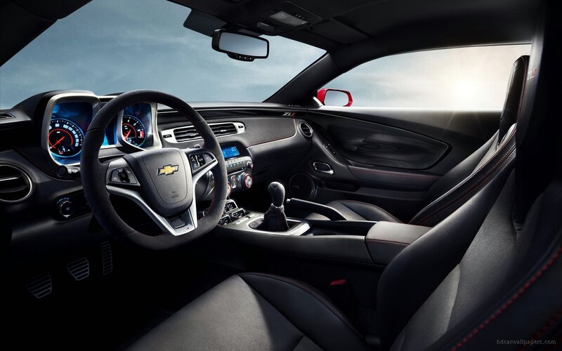 Chevrolet Camaro interior