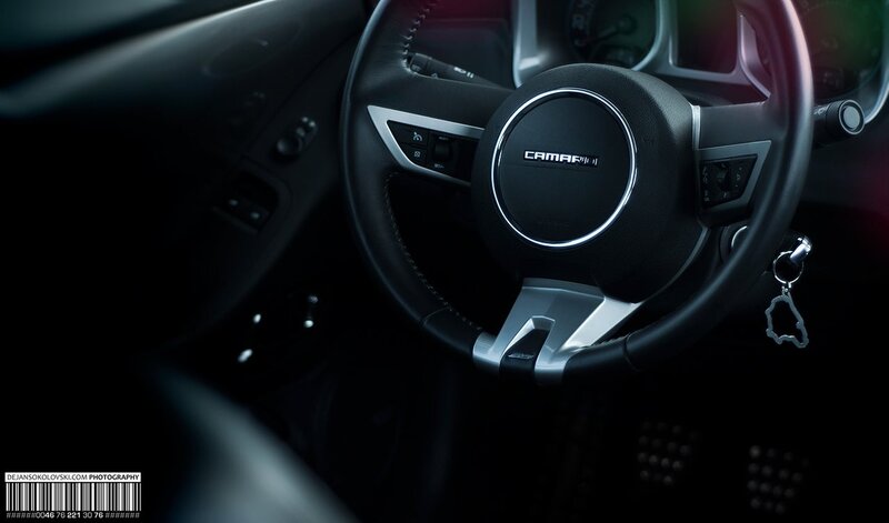 Chevrolet Camaro steering wheel