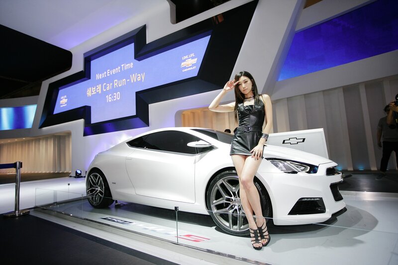 Chevrolet concept car display