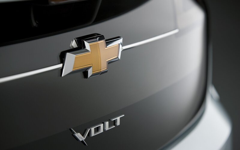 Chevrolet Volt emblem close-up