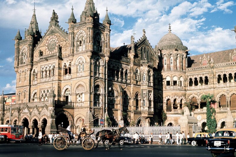 Chhatrapati Shivaji Terminus — Brown, Busy, Afternoon