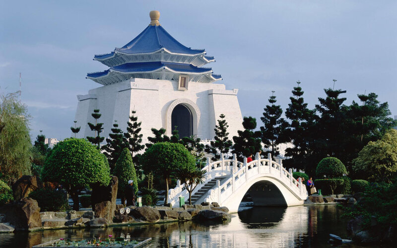 Chiang Kai-shek Memorial Hall — Blue
