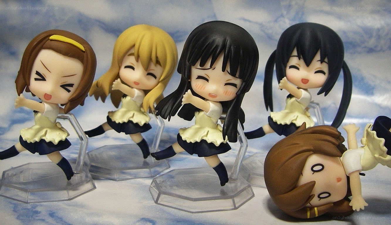chibi anime figurines in action