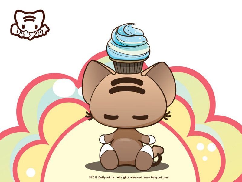 Chibi Cat with Cupcake