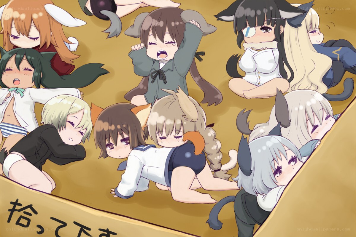 Chibi characters in a pile