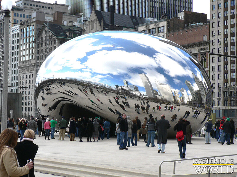 Chicago Bean Sculpture — Silver