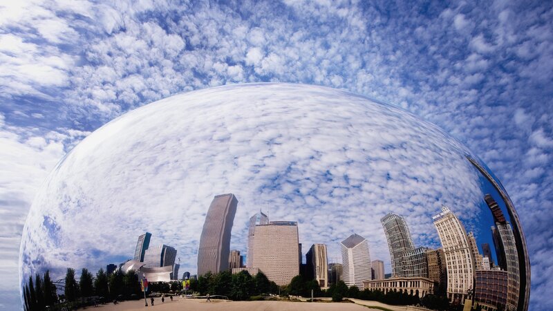 Chicago Cloud Gate Sculpture — Blue, Dramatic