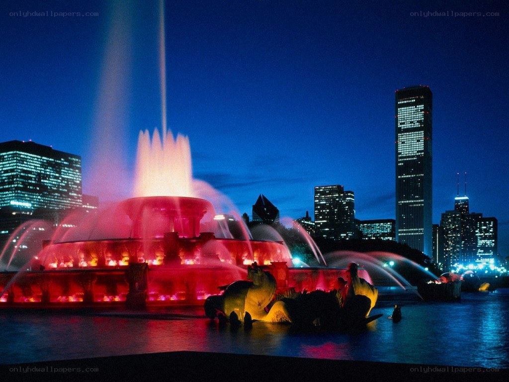 Chicago fountain at night