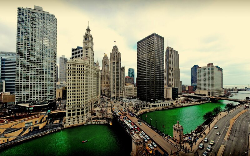 Chicago River and Skyline — Green