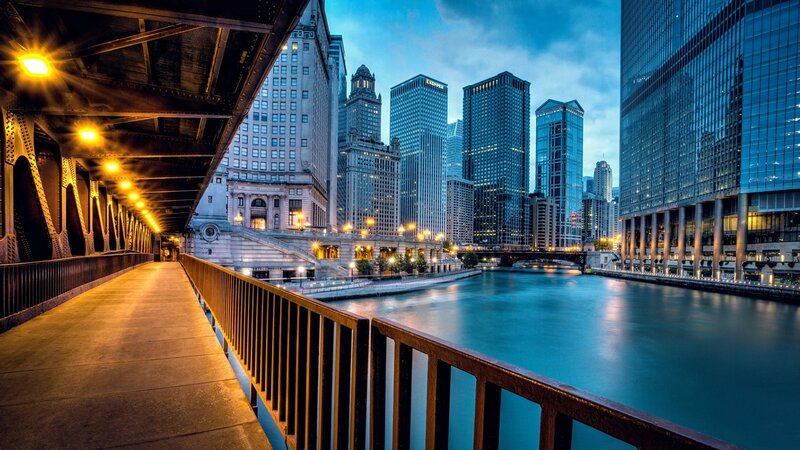 Chicago river at dusk
