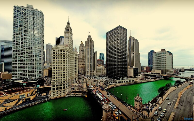 Chicago river dyed green