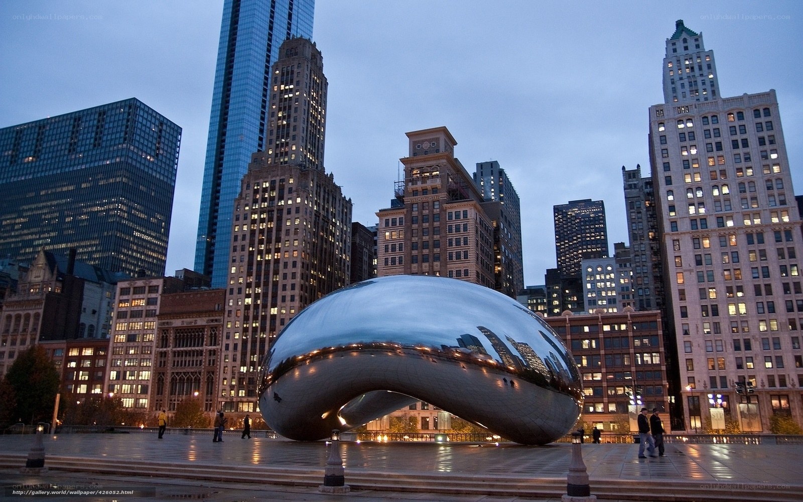 Chicago's Cloud Gate sculpture