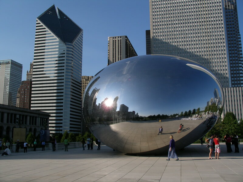Chicago's Cloud Gate sculpture