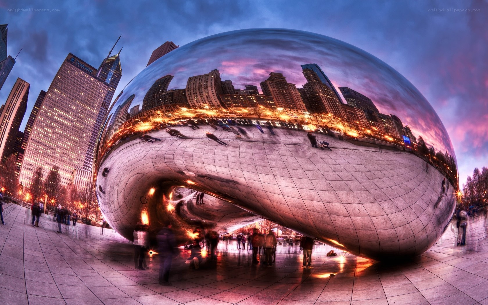 Chicago's Cloud Gate sculpture