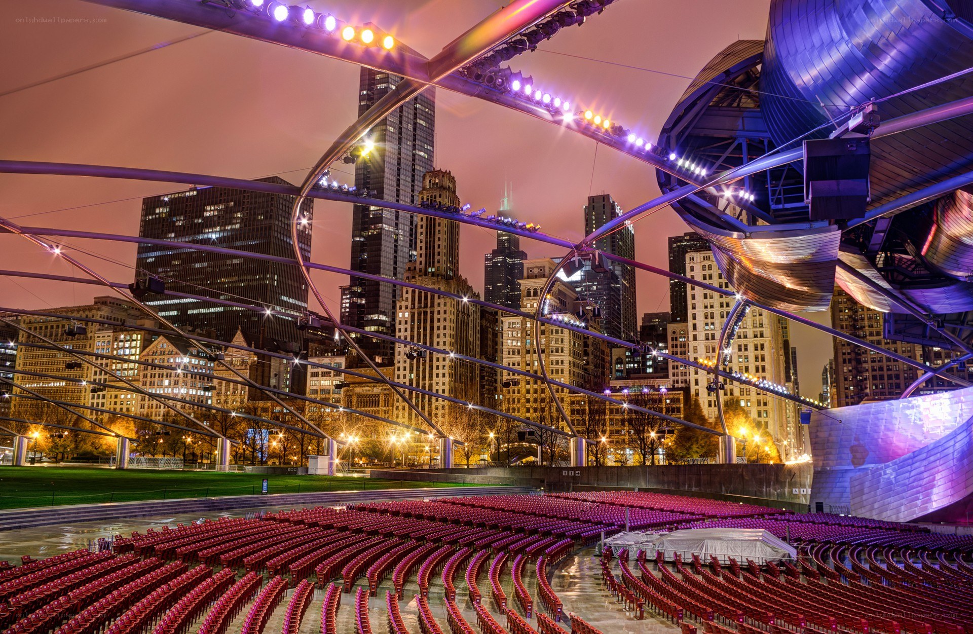 Chicago's Jay Pritzker Pavilion