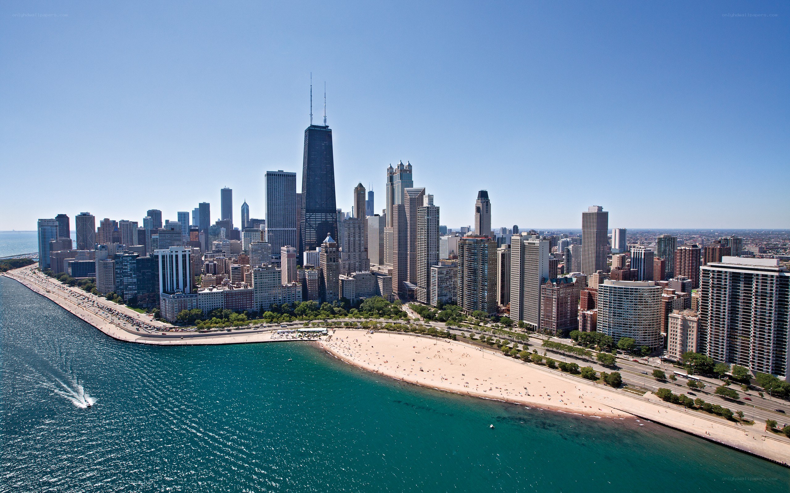Chicago skyline and beach