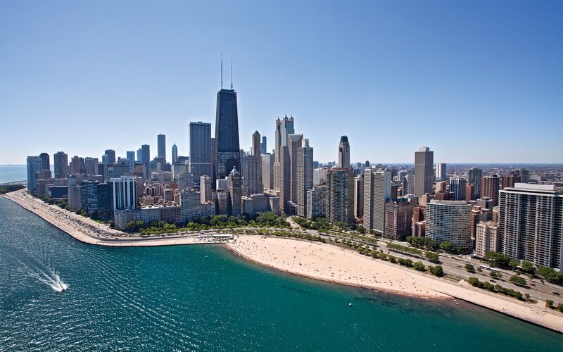 Chicago Skyline and Beach — Blue, Bright