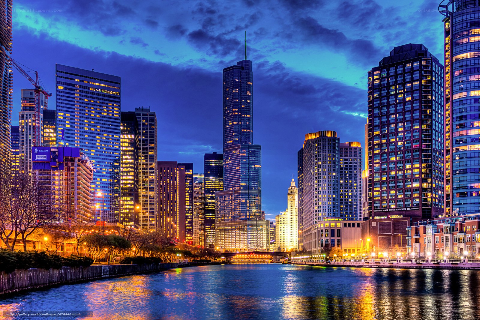 Chicago skyline at dusk