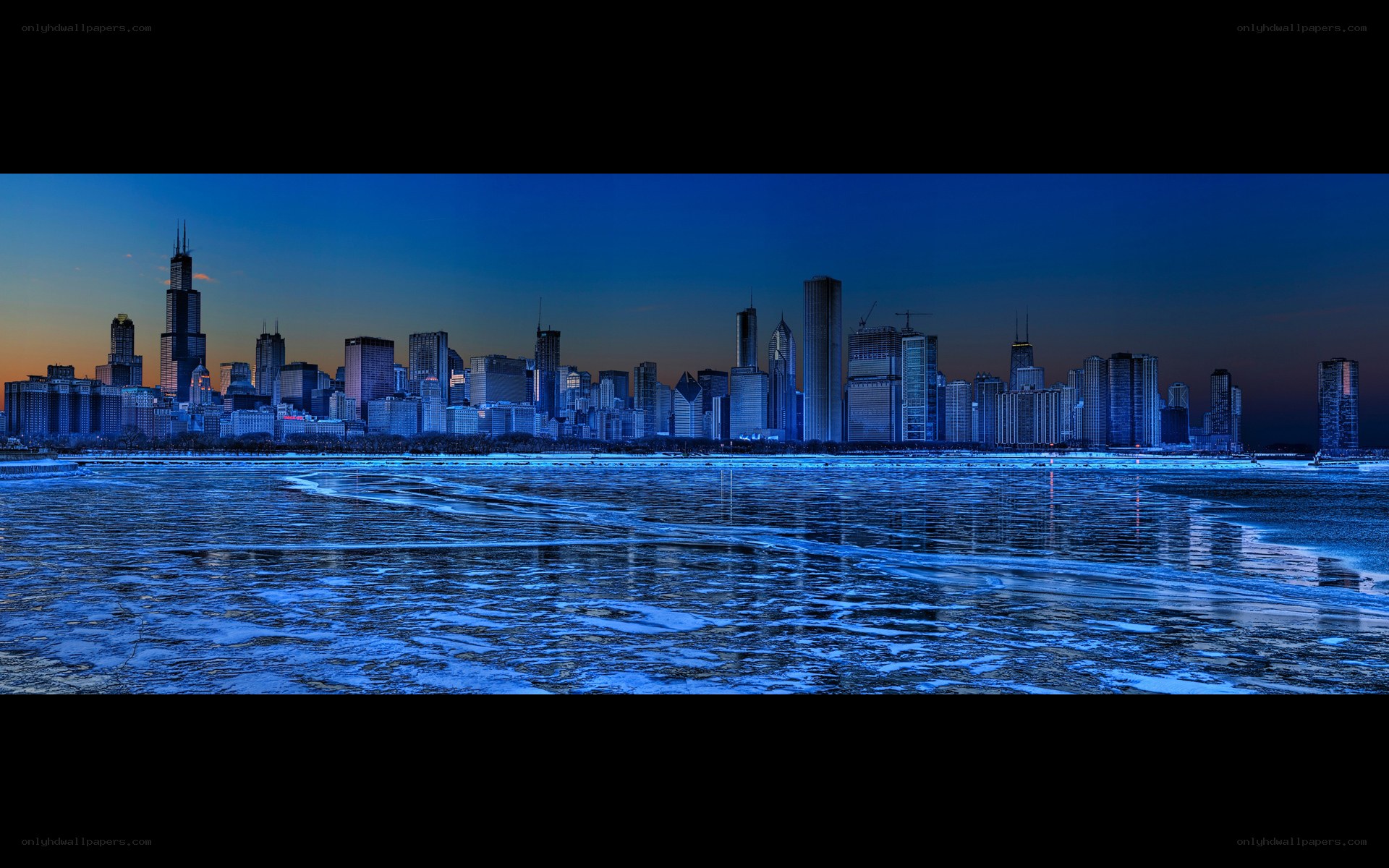 Chicago skyline at dusk