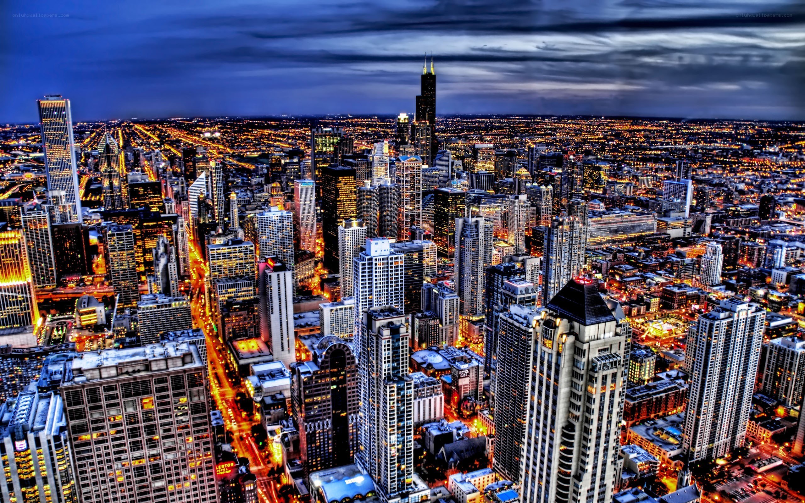 Chicago skyline at dusk