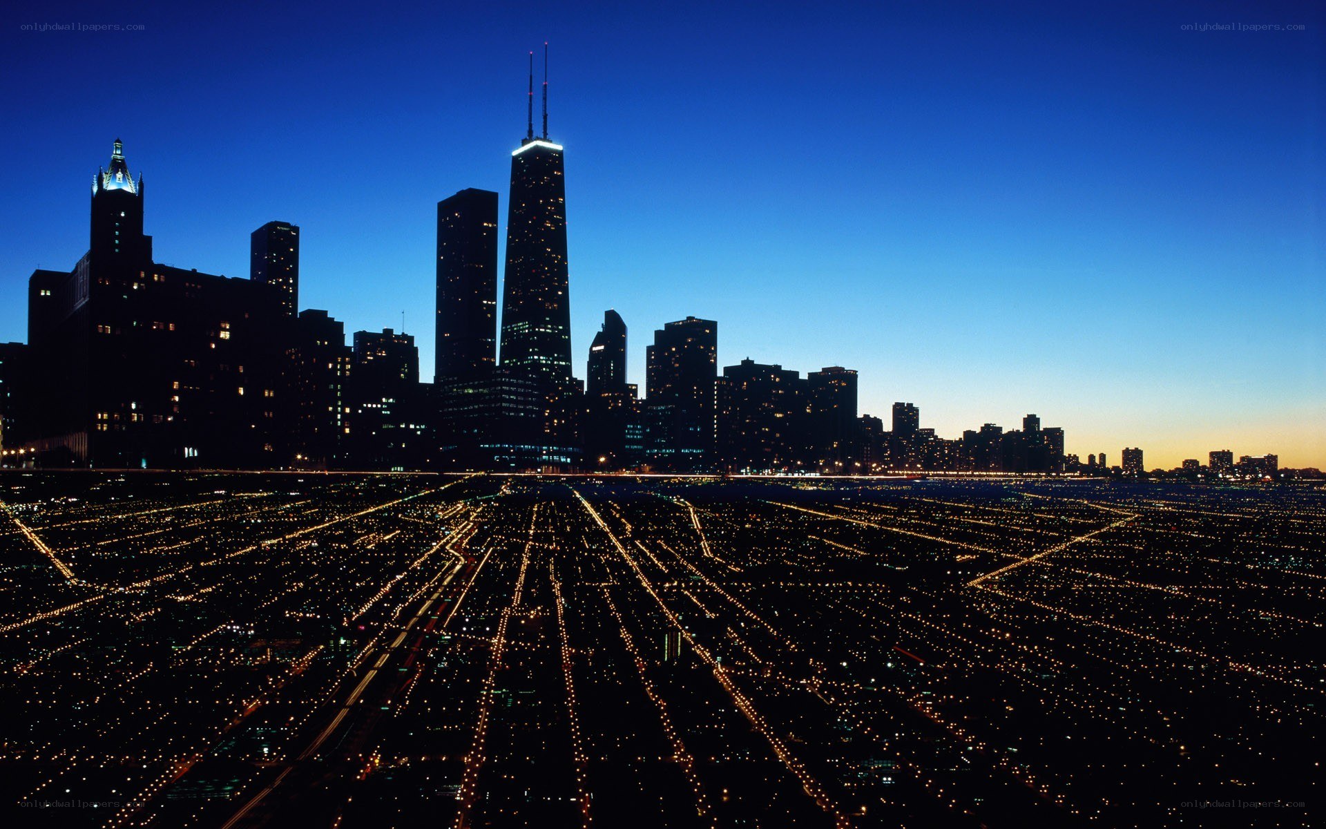Chicago skyline at dusk