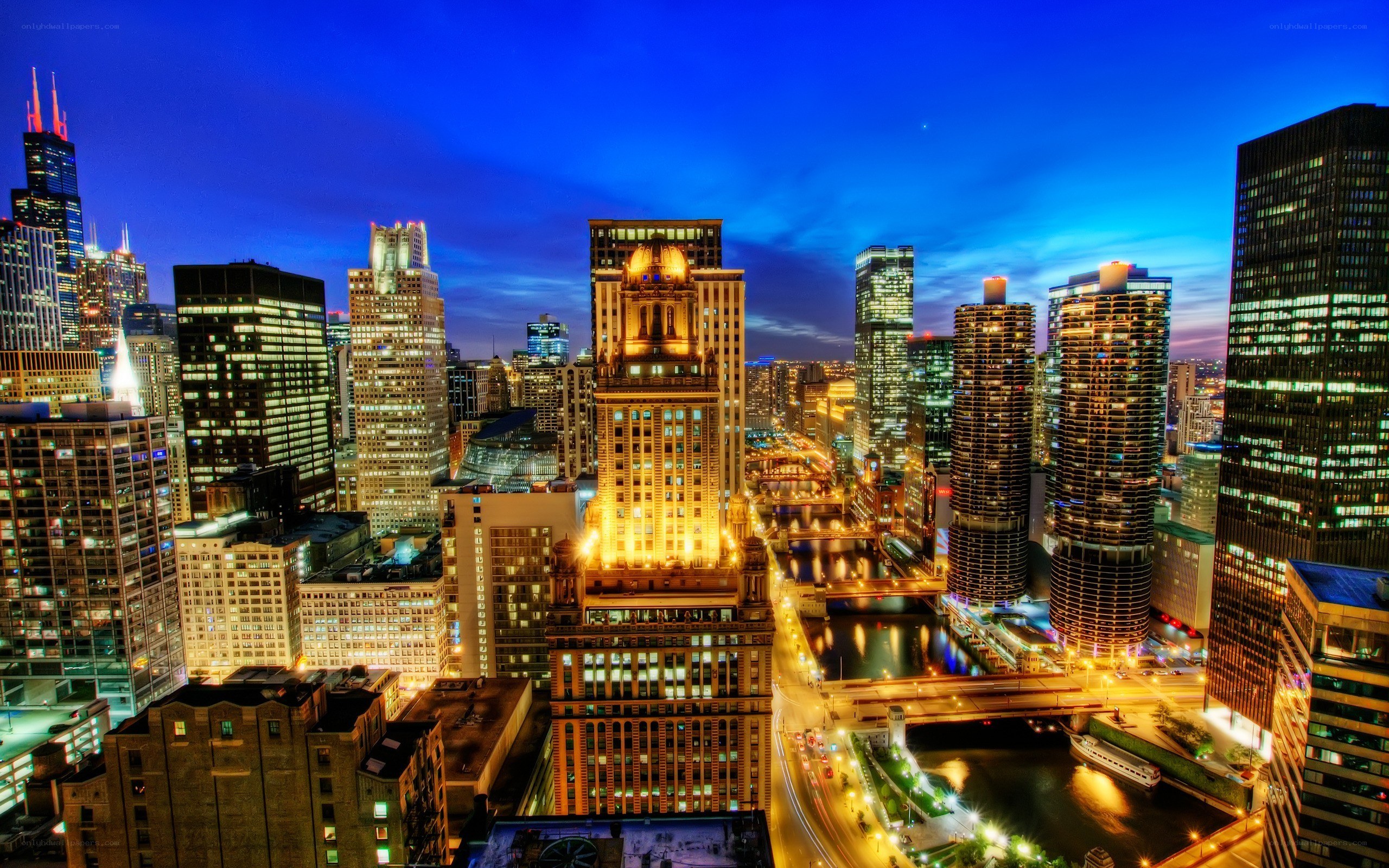 Chicago skyline at dusk