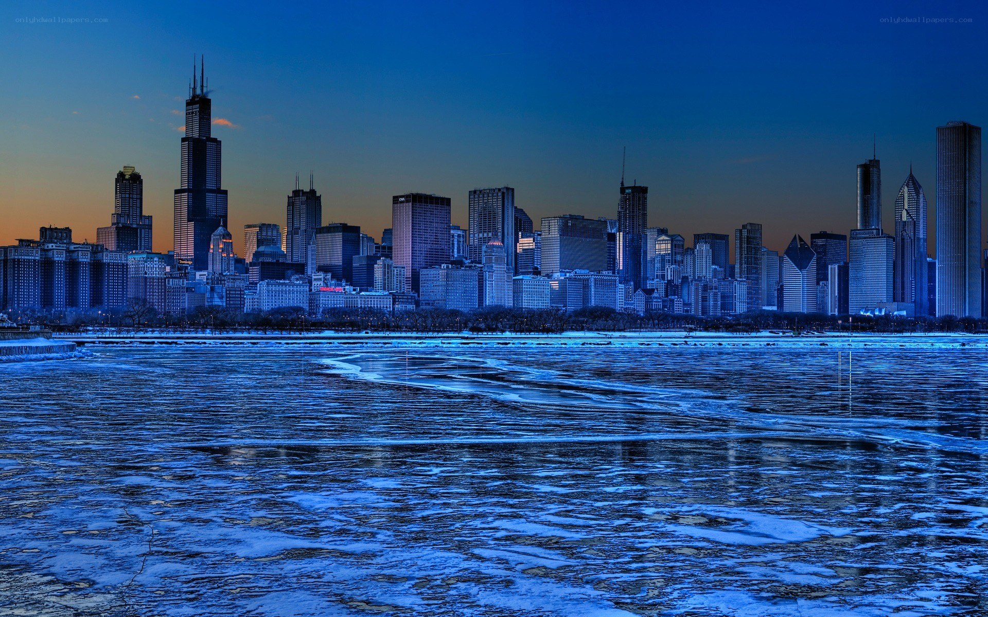 Chicago skyline at dusk