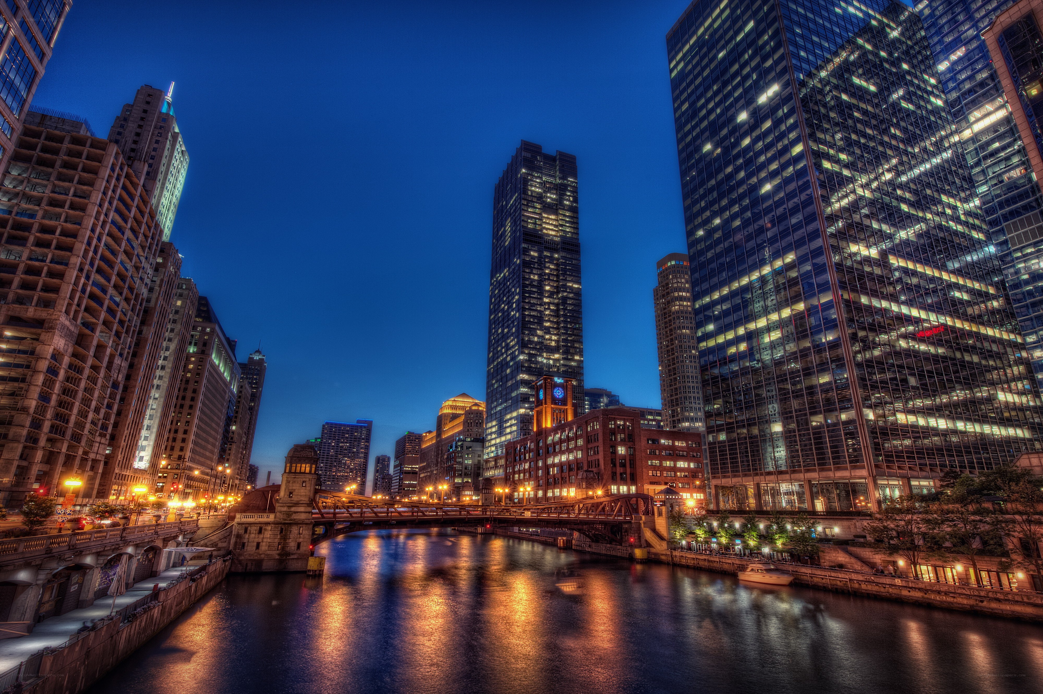 Chicago skyline at dusk