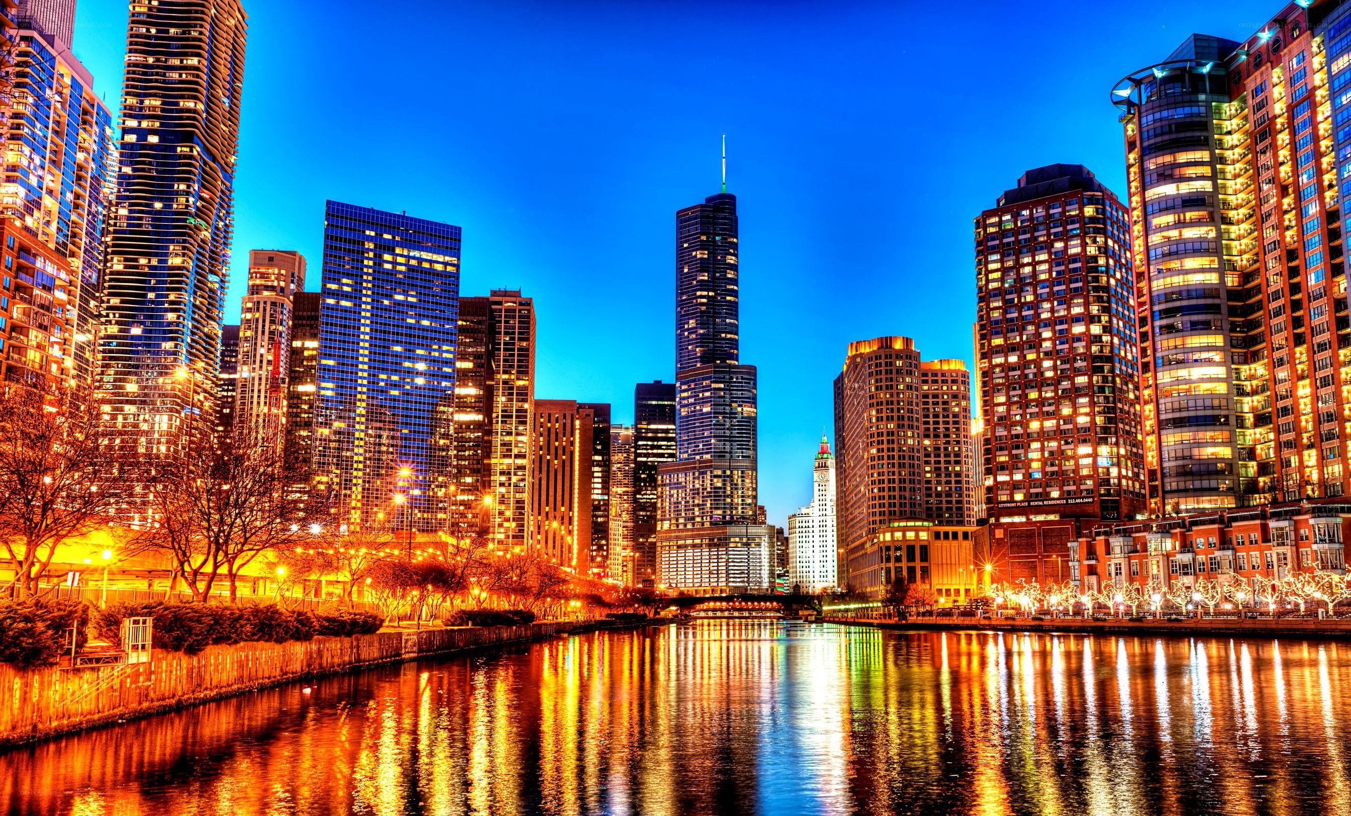 Chicago skyline at dusk