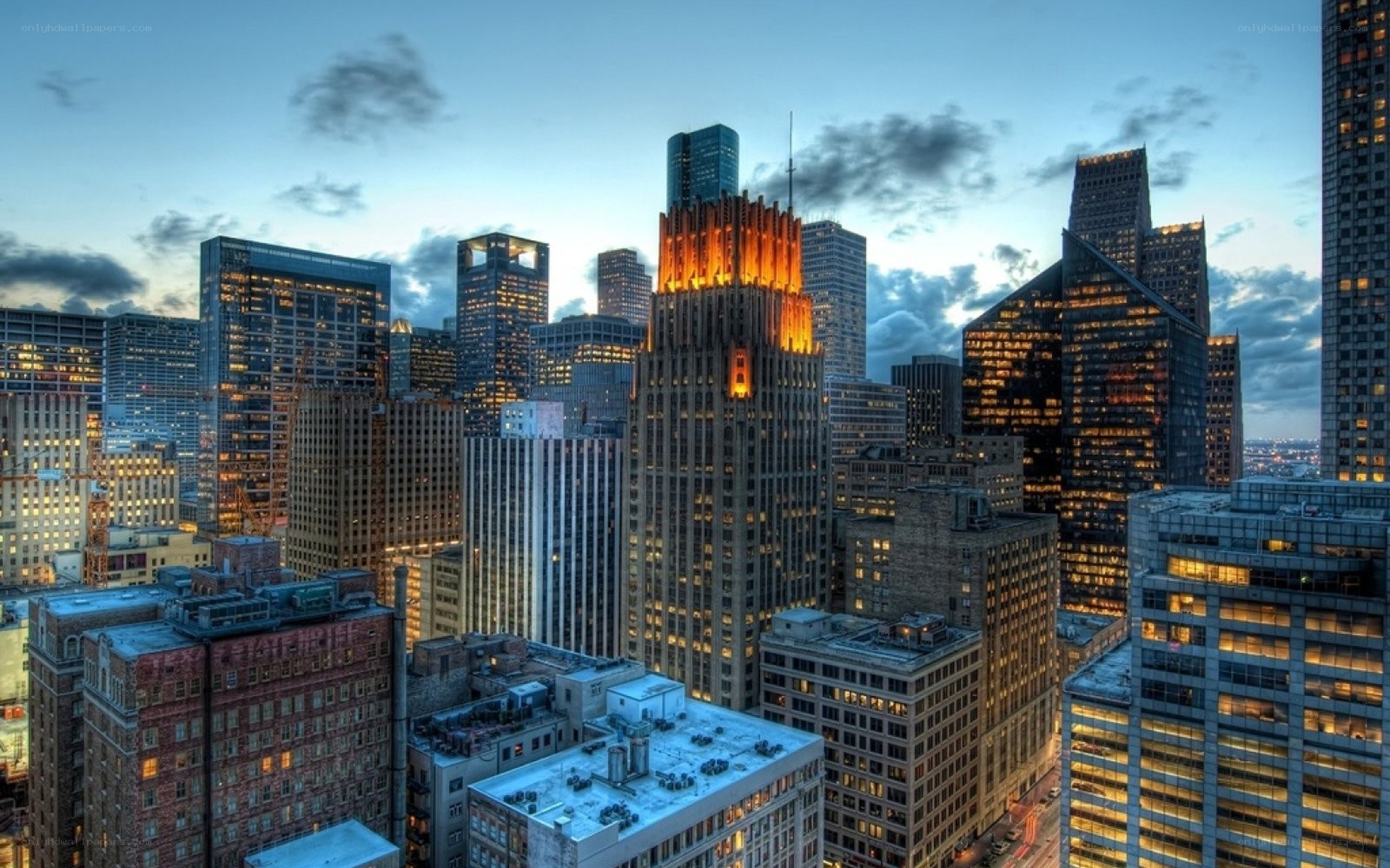 Chicago skyline at dusk