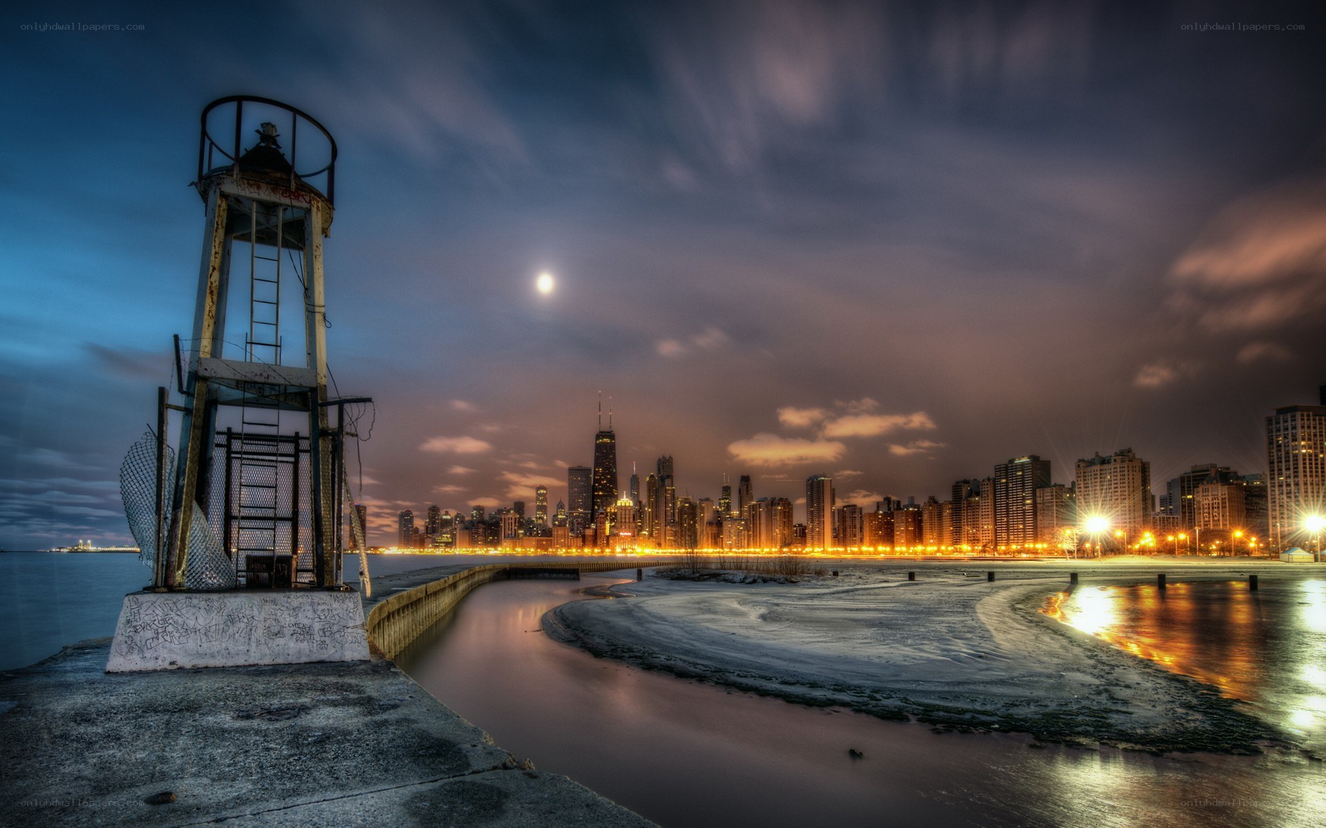 Chicago skyline at dusk