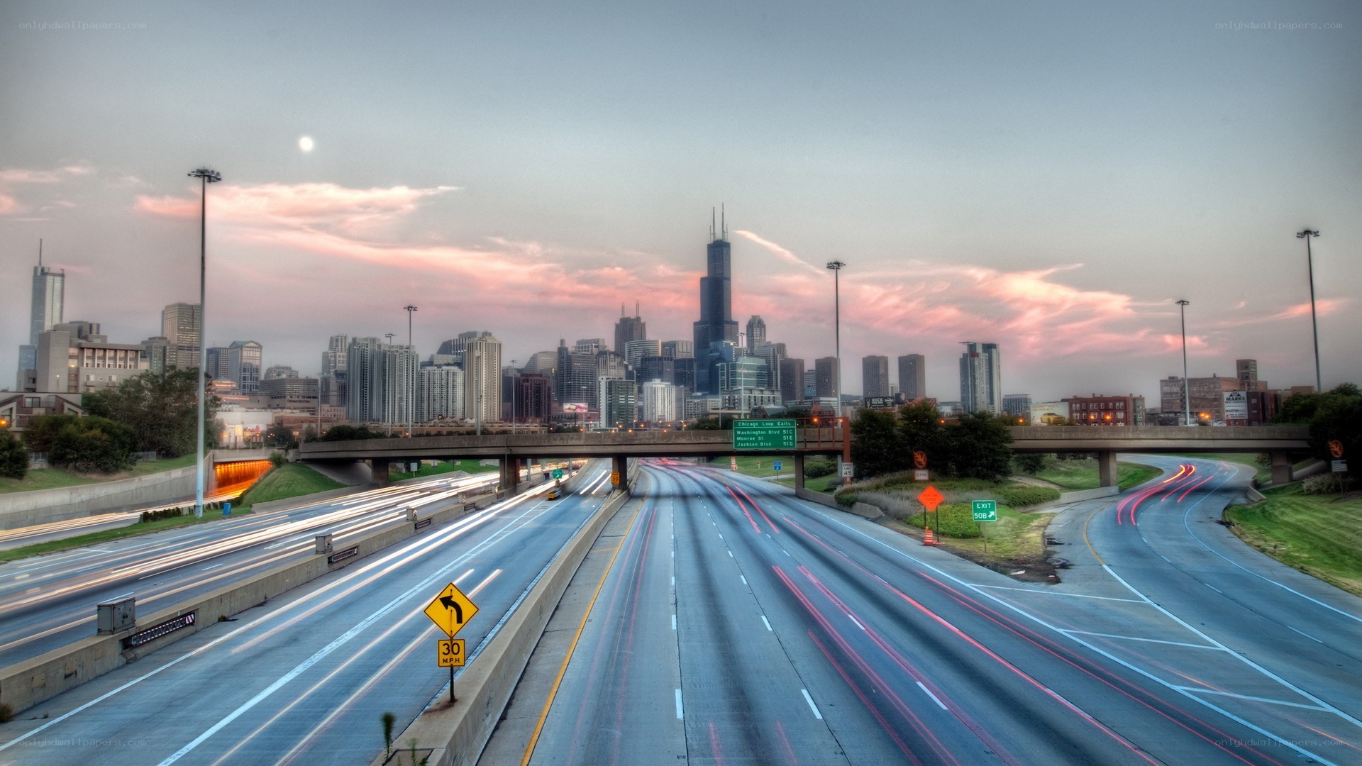 Chicago skyline at dusk