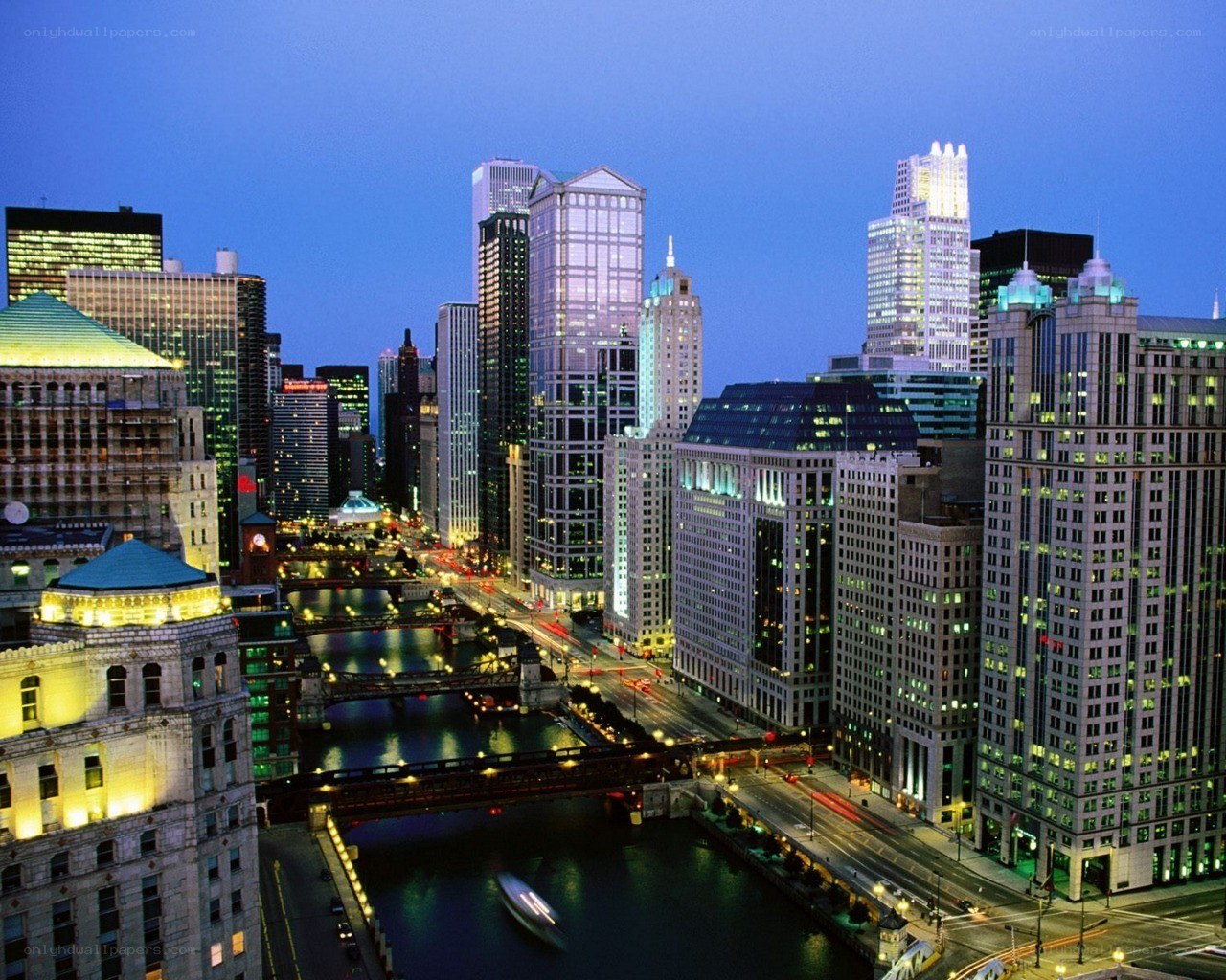 Chicago skyline at dusk