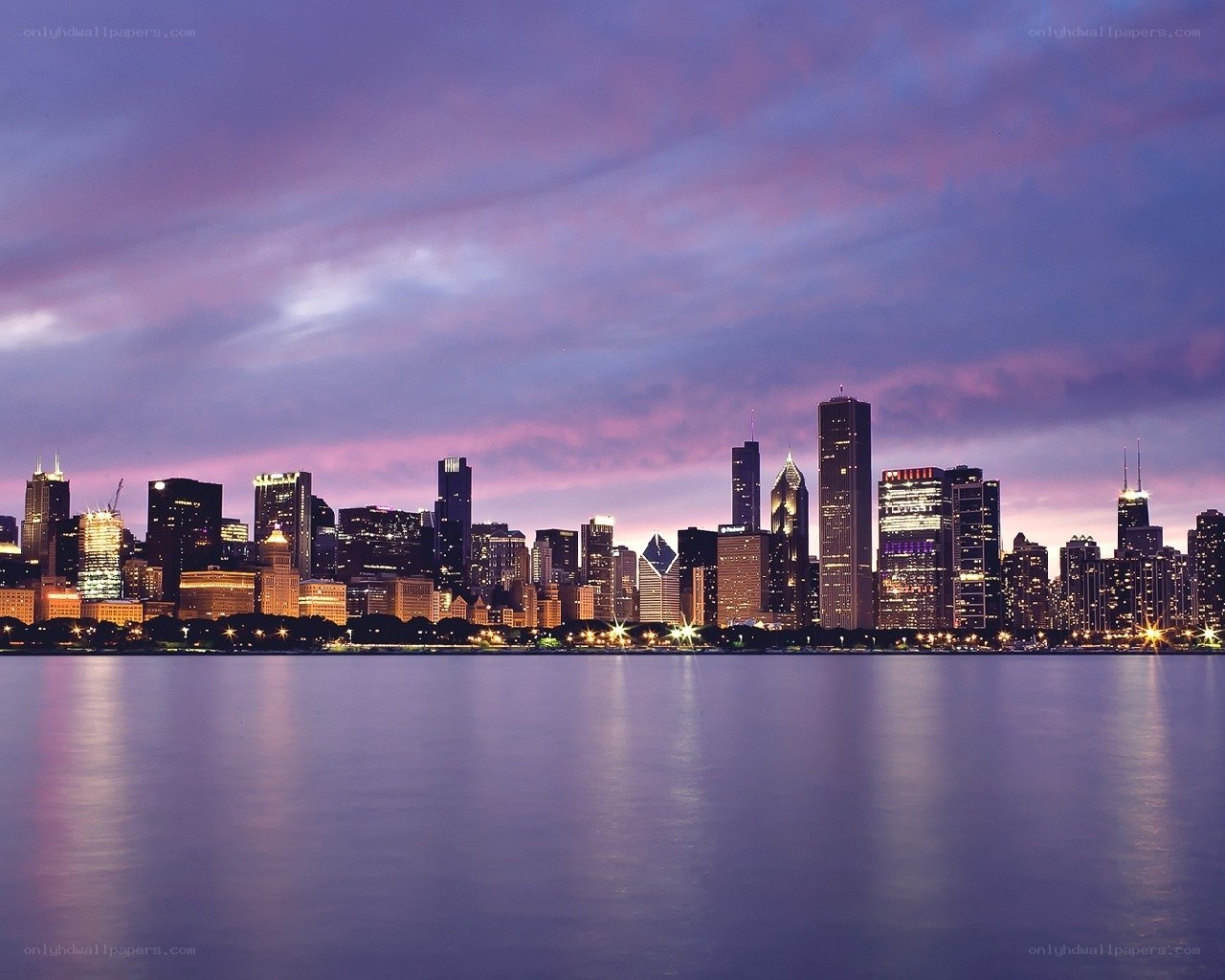 Chicago skyline at dusk