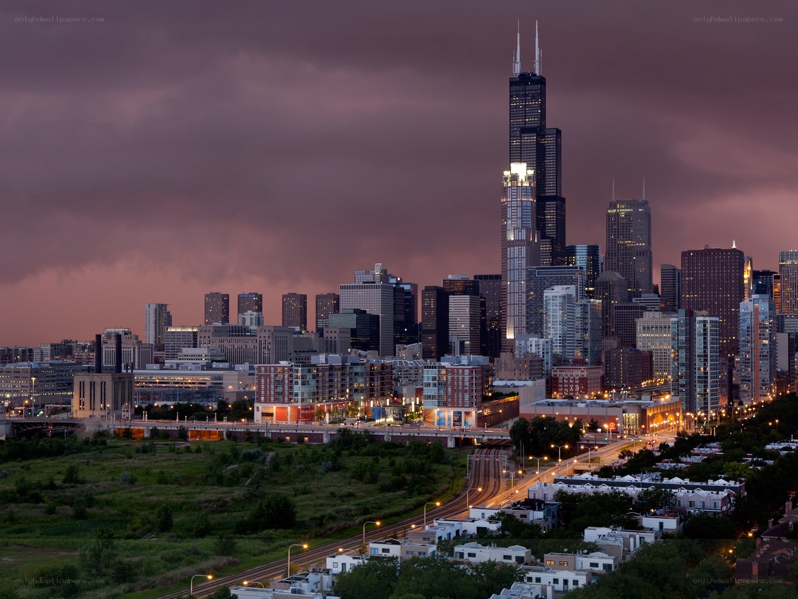 Chicago skyline at dusk