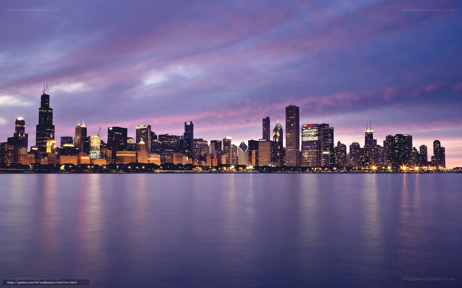 Chicago skyline at dusk