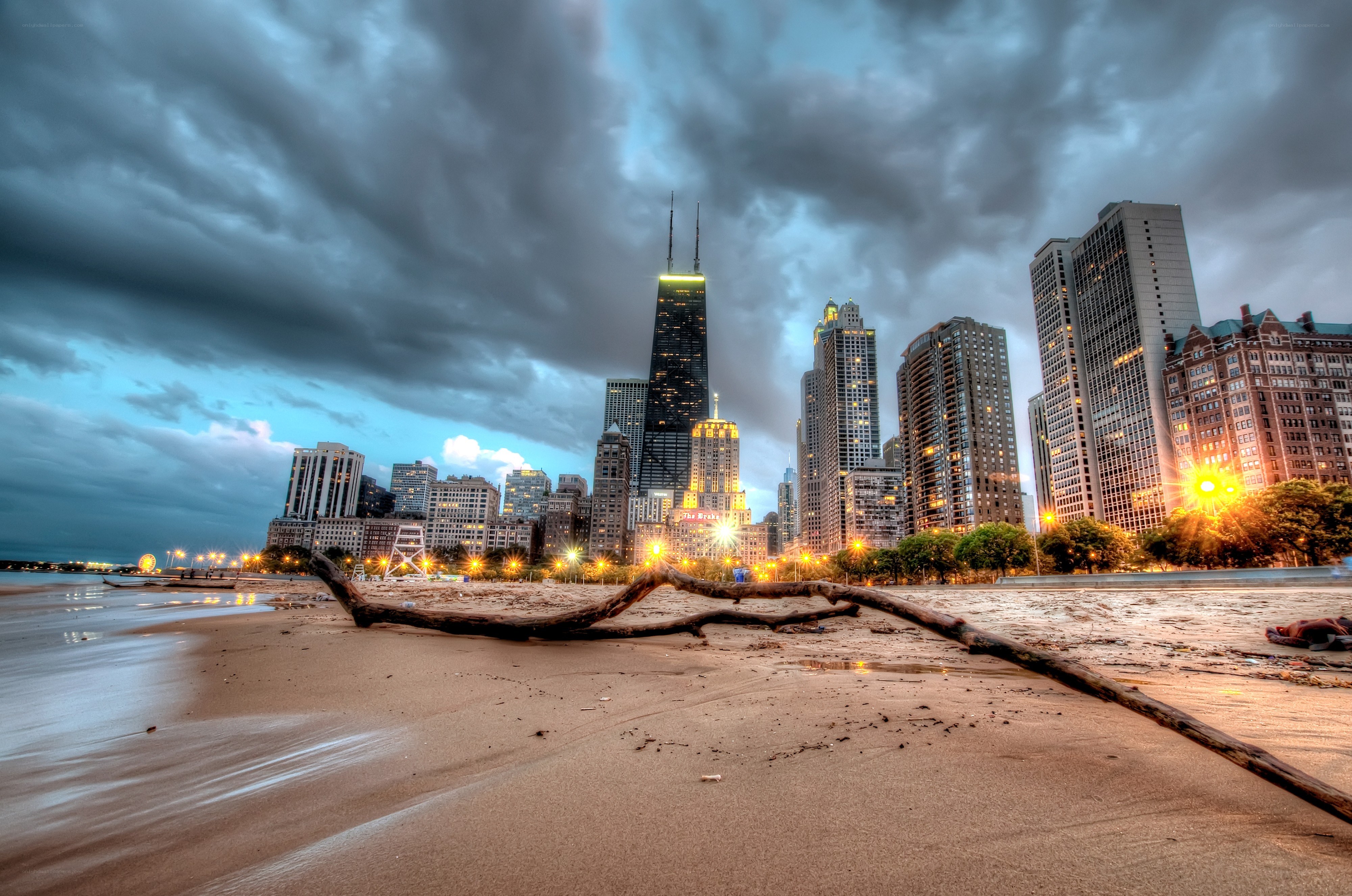 Chicago skyline at dusk