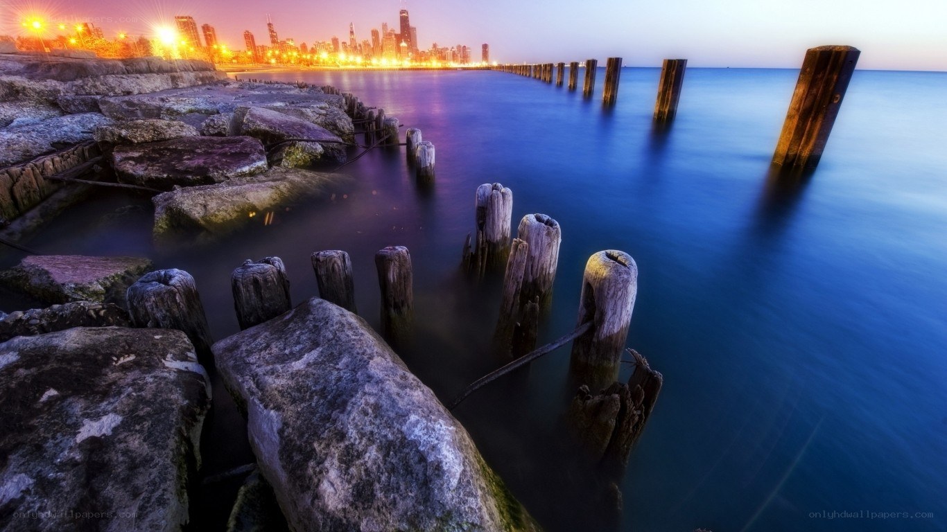 Chicago skyline at dusk