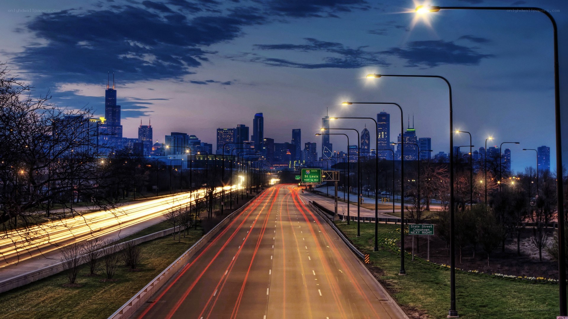 Chicago skyline at dusk