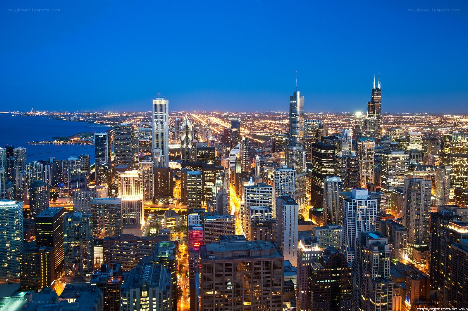 Chicago skyline at dusk