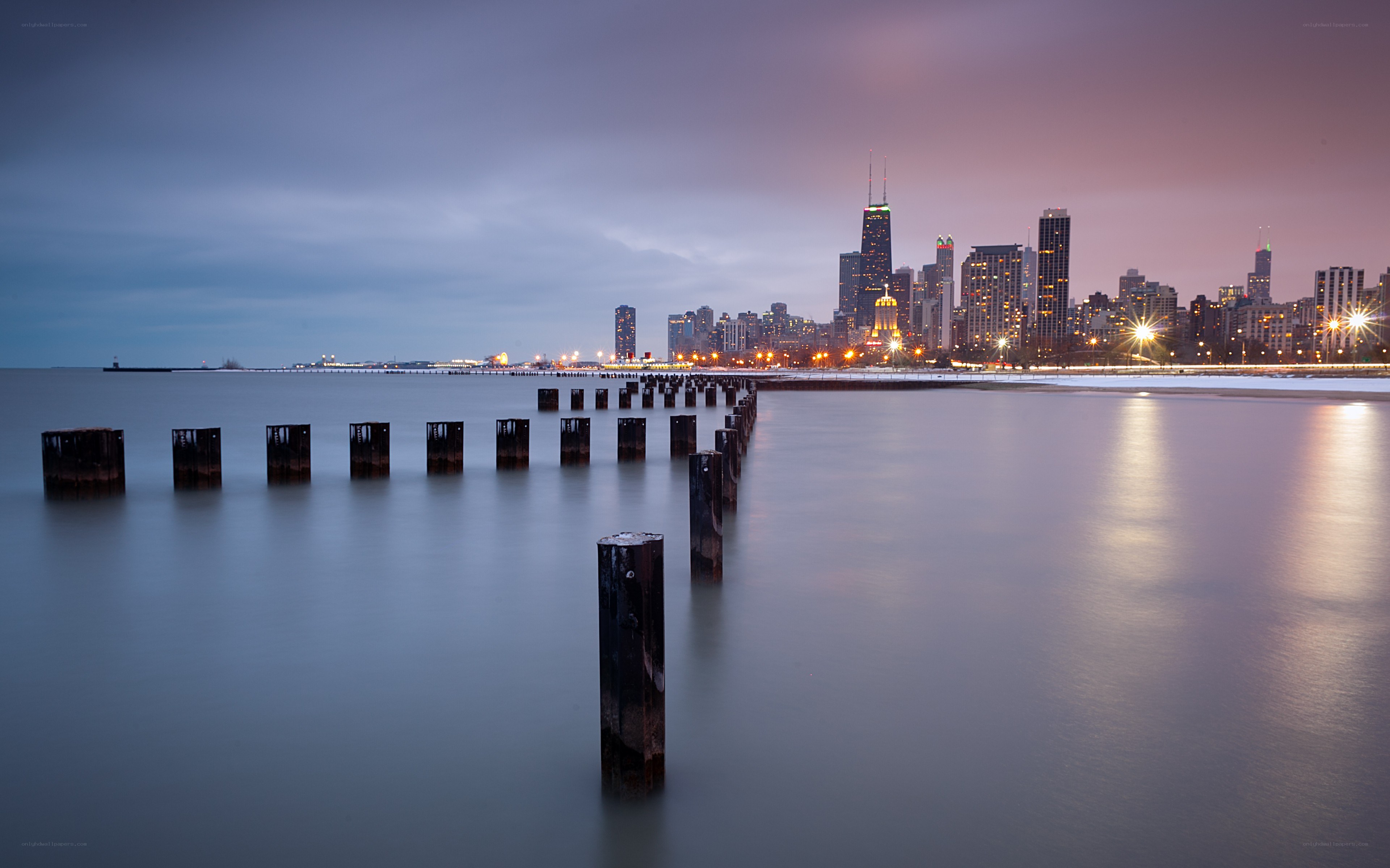 Chicago skyline at dusk